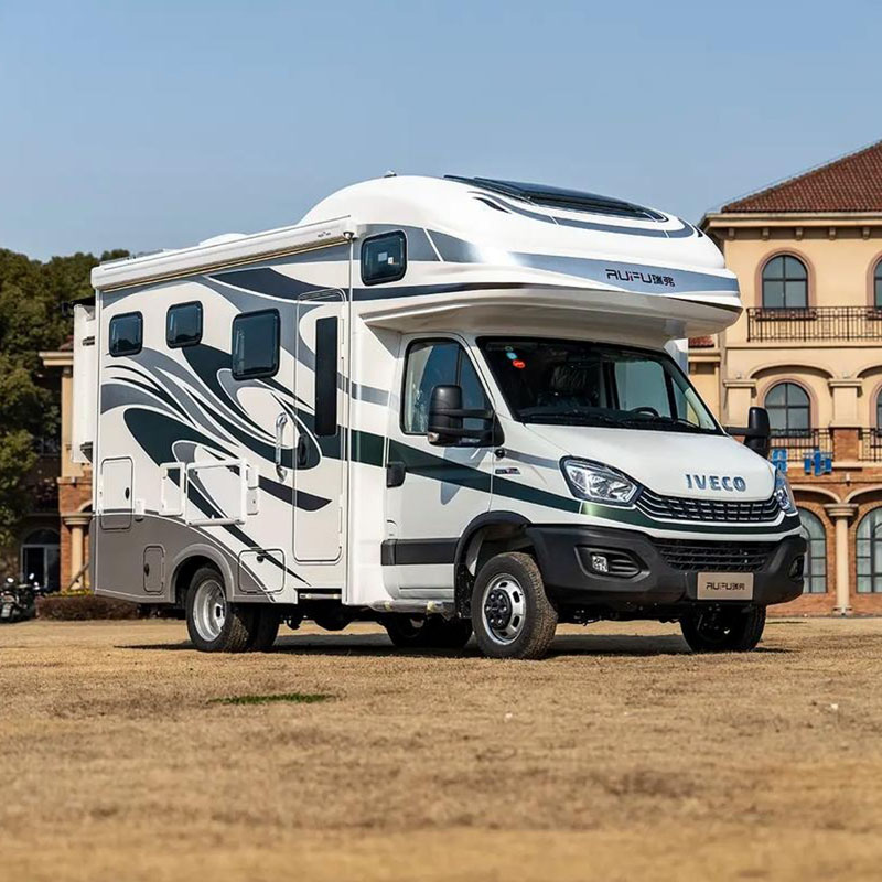 Linear Electric Actuators in Recreational Vehicles: Applications, Specifications, and Real-World Examples